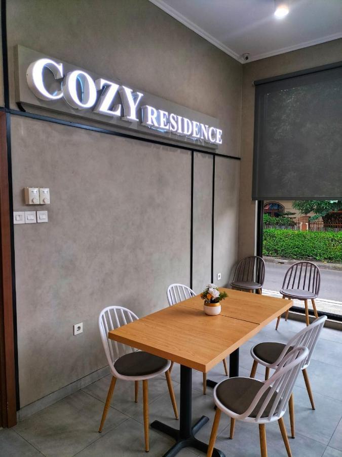 Cozy Residence Tomang Джакарта Экстерьер фото